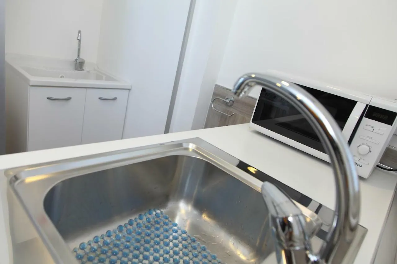 Emma'S House Apartment Cefalu Italy