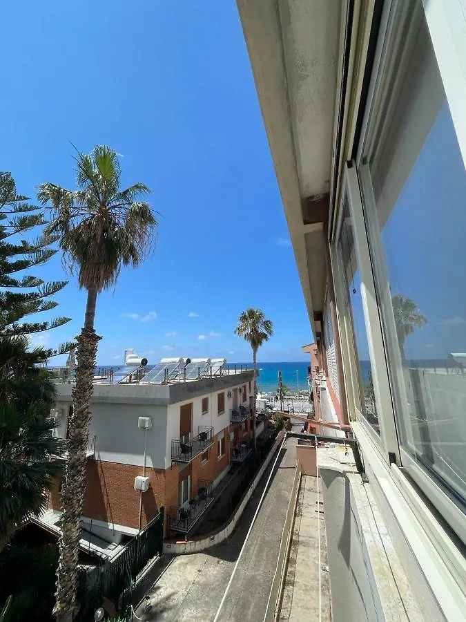 Emma'S House Apartment Cefalu 0*,  Italy