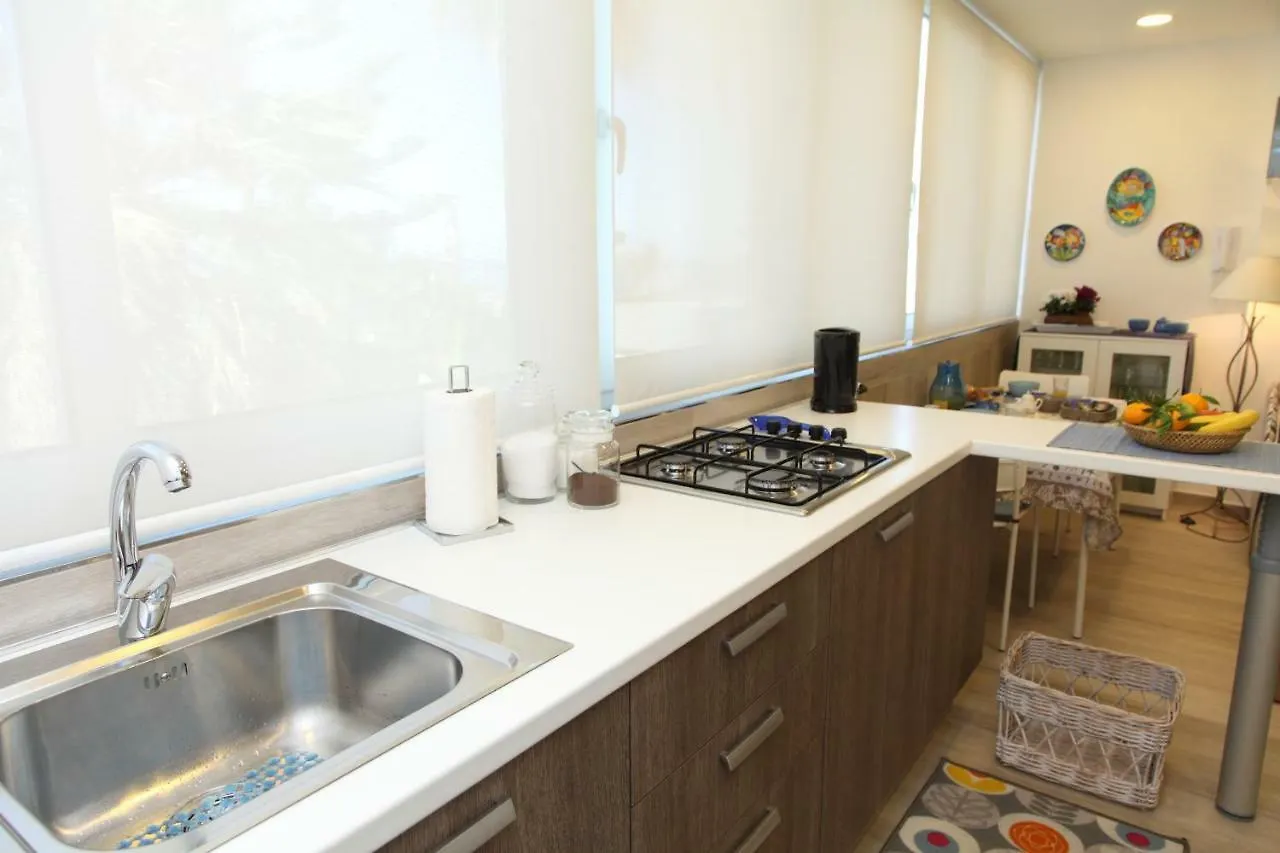 Emma'S House Apartment Cefalu Italy